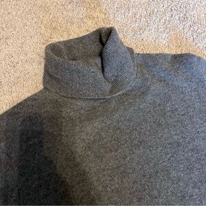 Madison 100% Cashmere Turtleneck Sweater